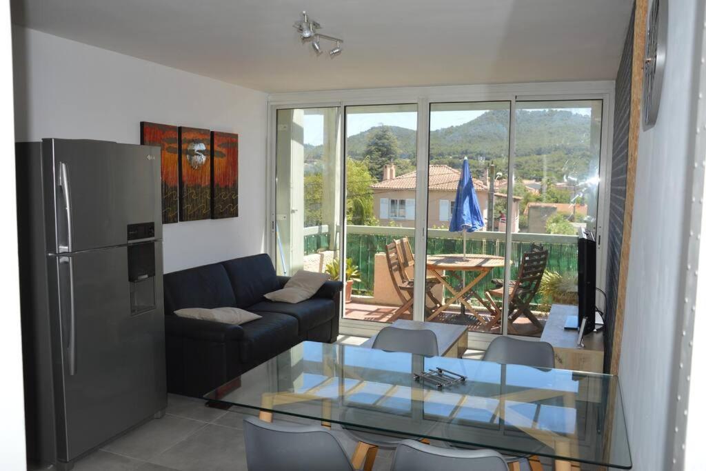 Le Sof Paradis Grand T2 Sur La Plage Des Lecques Saint-Cyr-sur-Mer Exterior photo
